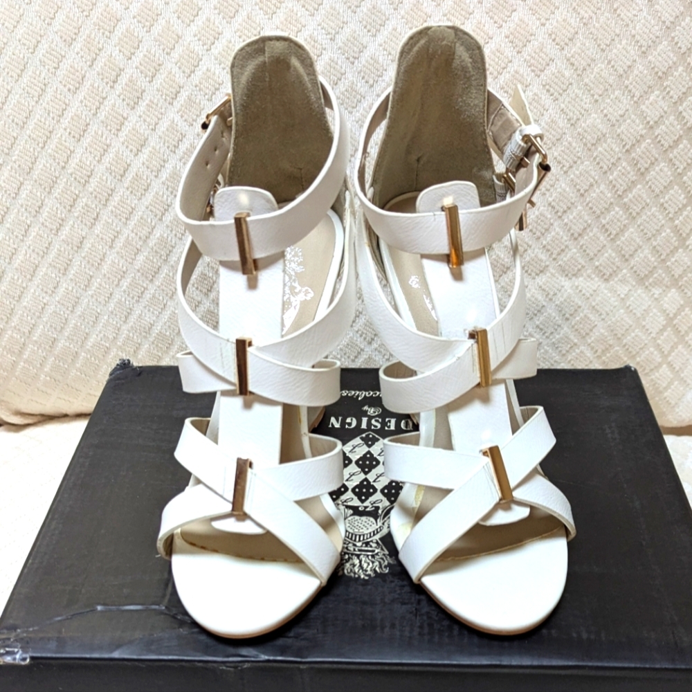 Elegant Women's White Strappy Wedge Sandals DESIGN By Jacobies Size 6